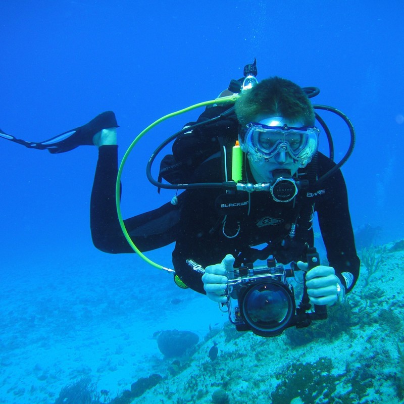 Underwater photo and video shooting skills